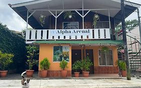 Alpha Arenal Hostel